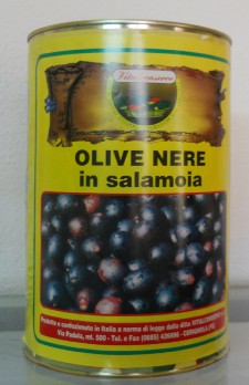 Olive nere in salamoia